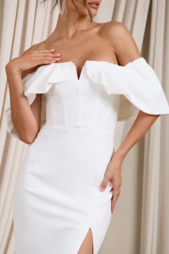 Graces | White Structured Bardot Split Maxi Dress -Stylixon Sales Store WB CL129394005 GraceWhiteStructuredBardotSplitMaxiDress4 scaled