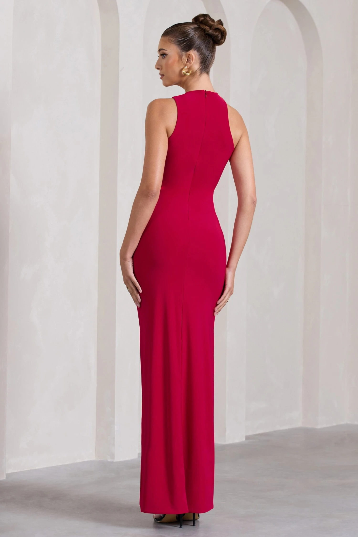 Nalani | Red Sleeveless Cut-Out Split Maxi Dress 2 Nalani | Red Sleeveless Cut-Out Split Maxi Dress - Image 2