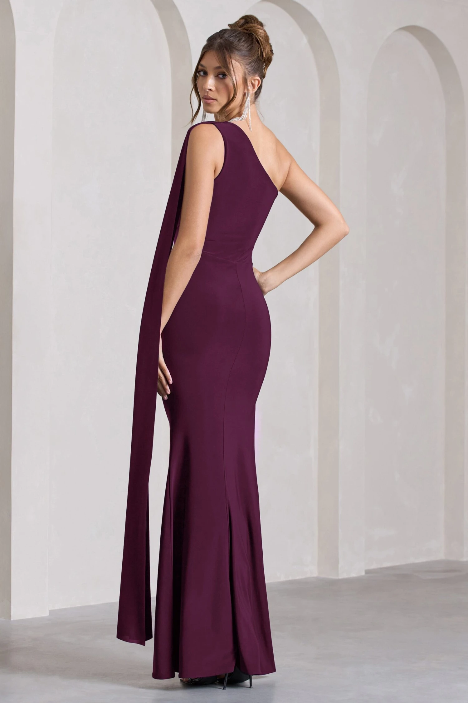 Adelaide | Plum Asymmetric Sleeveless Split Maxi Dress 2 Adelaide | Plum Asymmetric Sleeveless Split Maxi Dress - Image 2
